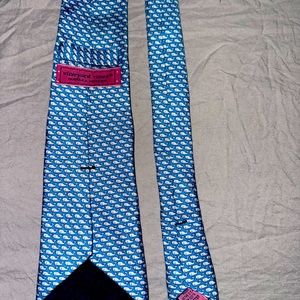Vineyard Vines tie